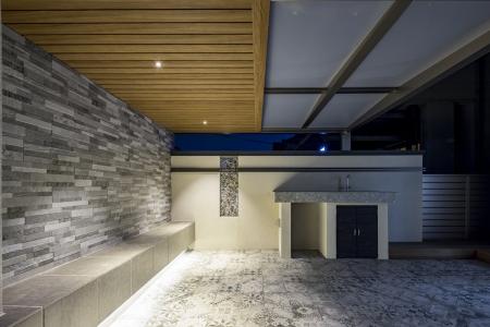 【滋賀県限定】その“琵琶湖を望む大開口”が、最大の弱 【滋賀県限定】その“琵琶湖を望む大開口”が、最大の弱