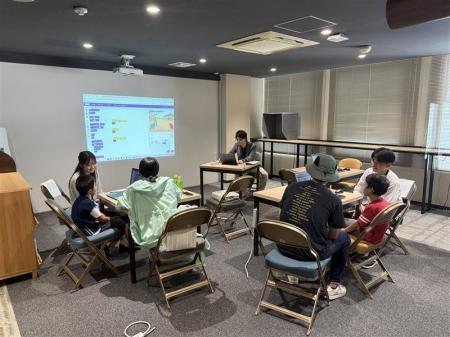 アスノシステムが、子ども向けプログラミング教室を開 アスノシステムが、子ども向けプログラミング教室を開