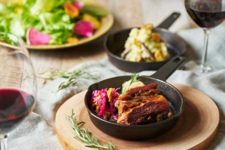 冬の沖縄で輝きに包まれる「イルミネーションビアガー 冬の沖縄で輝きに包まれる「イルミネーションビアガー