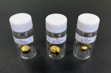 イコールゼロ(株) 小型家電の基板から純度99.94％の金