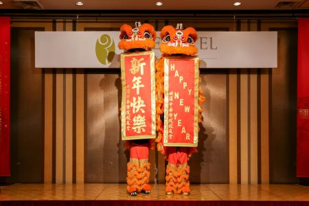 横浜中華街 重慶飯店本館売店の人気焼き物がシェフサ 横浜中華街 重慶飯店本館売店の人気焼き物がシェフサ