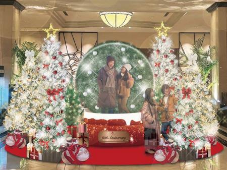 スノードームの中に入って写真が撮れるクリスマスツリ スノードームの中に入って写真が撮れるクリスマスツリ