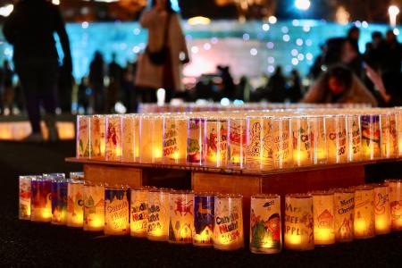 クリスマスを先取り!皆さまにご参加いただくぬり絵に クリスマスを先取り!皆さまにご参加いただくぬり絵に