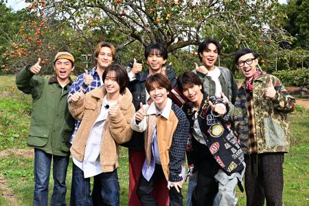 秋元康プロデュース!人気急上昇中の6人組・昭和歌謡 秋元康プロデュース!人気急上昇中の6人組・昭和歌謡