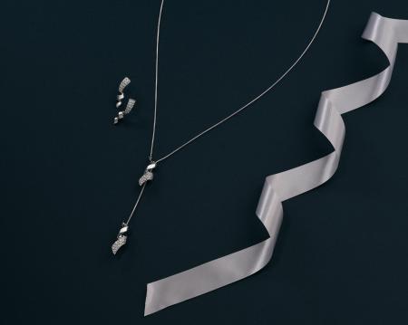 【ヴァンドームブティック】華やかなリボンモチーフで