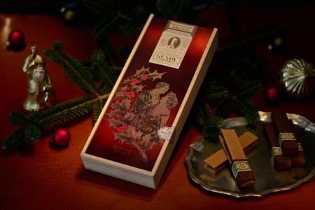 初のクリスマス限定仕様が登場。上質を知る大人のクリ