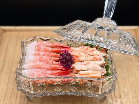 “冬の味覚の女王”香箱蟹が金沢に到来!COIL・TILE・ba “冬の味覚の女王”香箱蟹が金沢に到来!COIL・TILE・ba