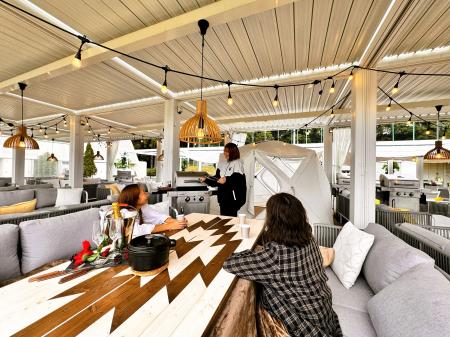 バイバイ猛暑！秋冬こそBBQのベストシーズン 「コタツ