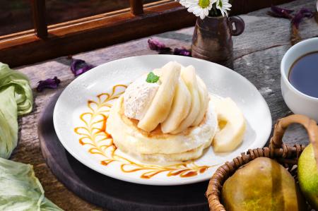 【高倉町珈琲】果物の女王「ラ・フランス」のリコッタ