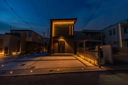 湘南の風を感じる街、本鵠沼にて高気密・高断熱utf-8