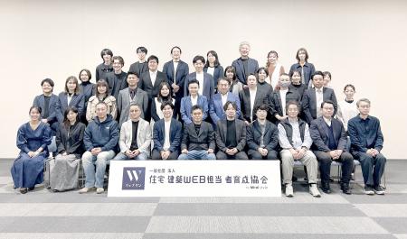 市場縮小に挑む住宅業界のDX化を支援、社長の右腕とな