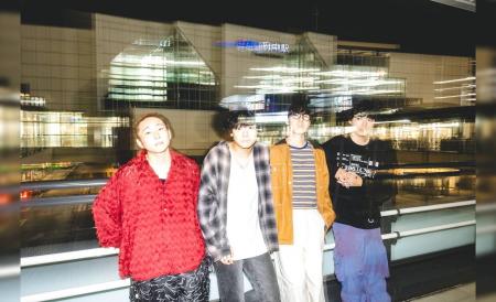 東京・府中発の4ピースギターロックバンド「kobore」