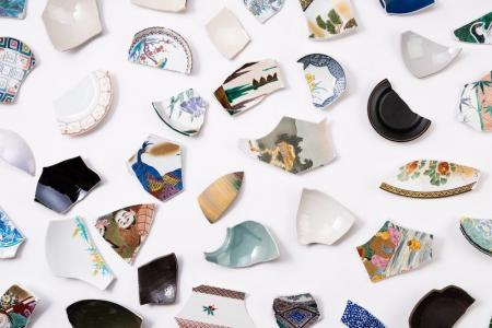 【CACL】震災で破損した九谷焼の“かけらプレート”で味