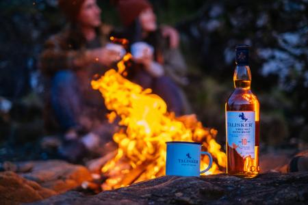 タリスカーで大自然を感じながら、物語に浸る至福の時