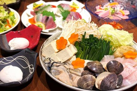 チゲ鍋にカラフル綿あめ!新発想のチゲ鍋で秋の味覚を チゲ鍋にカラフル綿あめ!新発想のチゲ鍋で秋の味覚を