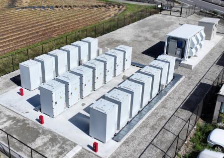 日本蓄電池株式会社、岐阜県羽島市足近町にて系統用蓄 日本蓄電池株式会社、岐阜県羽島市足近町にて系統用蓄