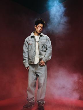 『EVISU』と『三浦孝太』がコラボレーション