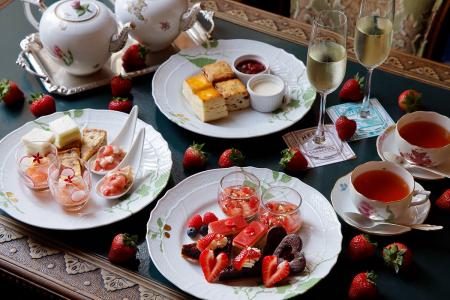 【ホテル長楽館】苺とショコラが織りなす「ストロベリ 【ホテル長楽館】苺とショコラが織りなす「ストロベリ