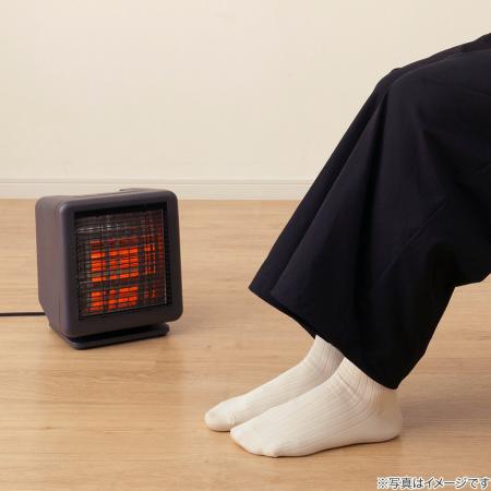 【ニトリ】少ない電力&省スペースで手軽にポカポカ! 【ニトリ】少ない電力&省スペースで手軽にポカポカ!