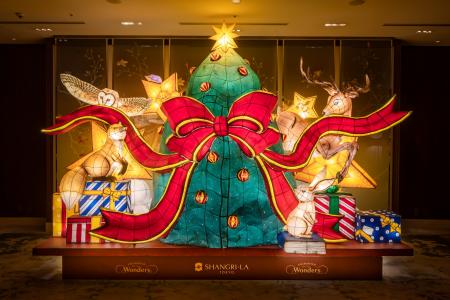 青森ねぶた技法を用いたクリスマスデコレーションが二 青森ねぶた技法を用いたクリスマスデコレーションが二