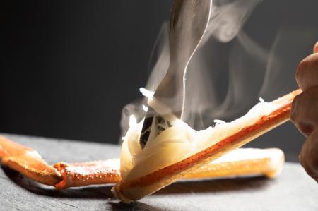 鳥取の松葉蟹料理の名店「かにまつば」-- 松葉蟹漁解