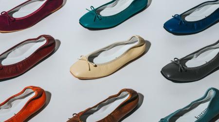 片足約100gの最高の履き心地を提供する日本発ファクト 片足約100gの最高の履き心地を提供する日本発ファクト