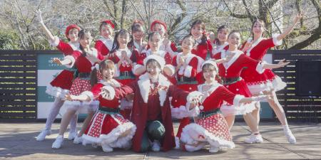 イルミネーションとダンスが奏でる、冬のファンタジー