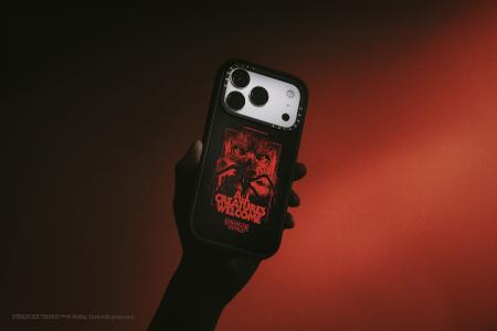 「ストレンジャー・シングス x CASETiFY」とともに、 「ストレンジャー・シングス x CASETiFY」とともに、