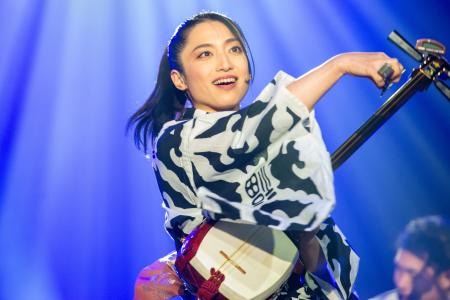 世界30ヵ国1500公演を経験した和楽器奏者たちと ピア 世界30ヵ国1500公演を経験した和楽器奏者たちと ピア