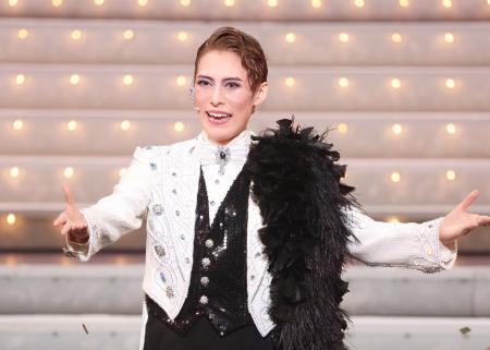 <4ヶ月連続>「OSK日本歌劇団 トップスター 翼和 <4ヶ月連続>「OSK日本歌劇団 トップスター 翼和