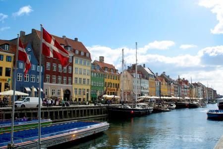 ヒュンメルがデンマーク大使館オープンデーに参加。「 ヒュンメルがデンマーク大使館オープンデーに参加。「