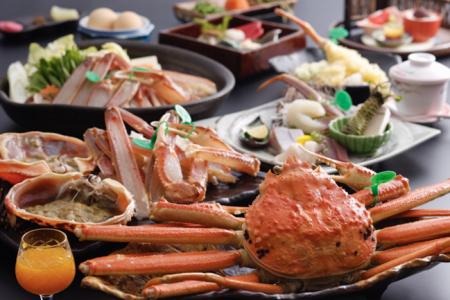 【華ひらく松葉ガニ】京都で味わう極上活松葉ガニ ！