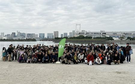 ビーチクリーンボランティア活動に参加