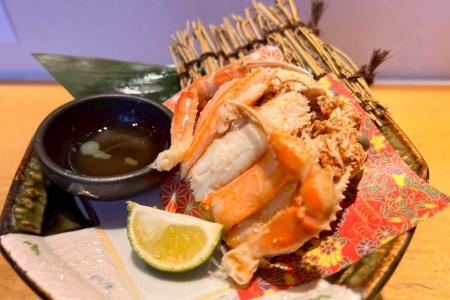 【金沢回転寿司 輝らり】“冬の味覚の女王”『香箱ガニ 【金沢回転寿司 輝らり】“冬の味覚の女王”『香箱ガニ