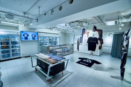 東京・原宿に日本最大級のヴィンテージTシャツ専門店