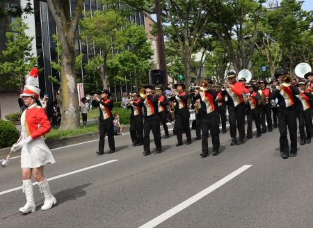 和歌山市の秋を彩る「けやきスペシャルパレードutf-8