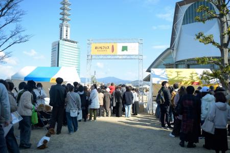 イベントを支えるボランティアスタッフ大募集！全国ご