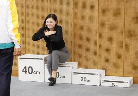 役職員を対象とした「QOL健診 明治安田×弘前大学」お