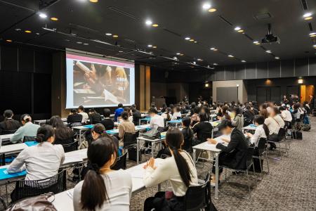 人気講師・イシヤクショウジ先生による特別講座も実施