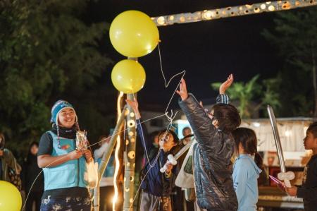 過疎地の竹林が3,000本の灯りに彩られます