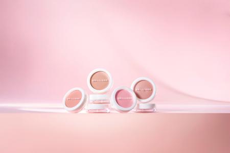 大人気のカモフラージュ　コンシーラーチークに新色が