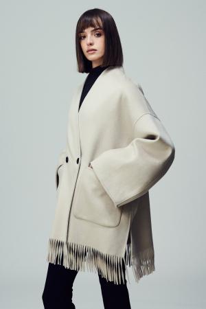 ミラノのコートとパリのバッグが出会う1週間