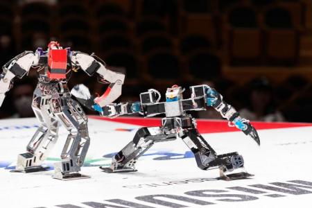 『ロボット大集合！ in アリオ橋本２０２６』をutf-8