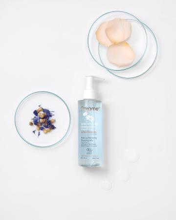 W洗顔不要の新感覚メイクアップリムーバーが、フラン