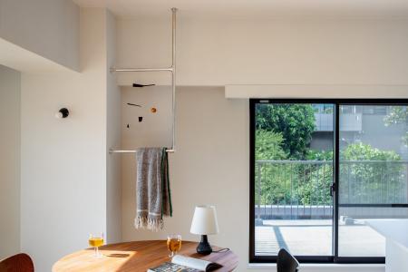 累計18億円突破のハンガーシリーズに新作。空間をデザ