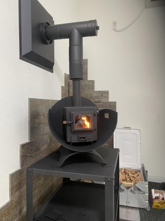 【相模原市】世界最小クラスの薪ストーブ「Dr.Craft」 【相模原市】世界最小クラスの薪ストーブ「Dr.Craft」