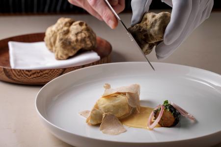 【フォーシーズンズホテル東京大手町】至高のクリスマ 【フォーシーズンズホテル東京大手町】至高のクリスマ