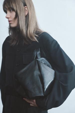 discord Yohji Yamamoto、2025-26年秋冬コレクション