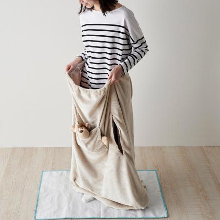 冬のテーマパークやイベント「推し活」現場での待機時