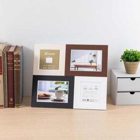 4枚のプリントを同時にセットできる紙製フォトフレー